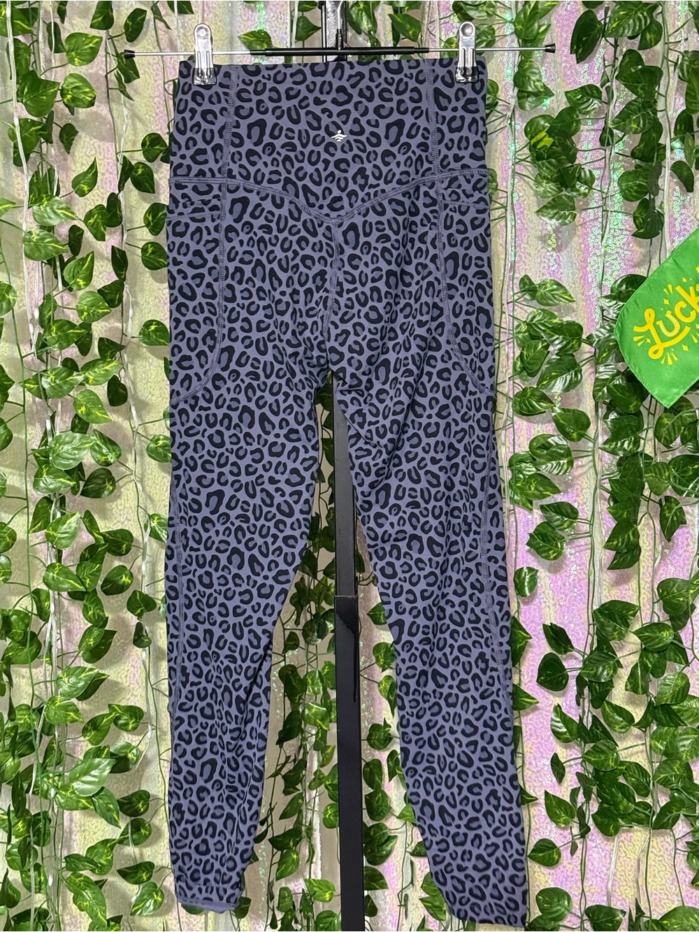 Halara UltraSculpt™ Leopard Print High Waisted Tummy Control 7/8 Leggings size S - Picture 4 of 5